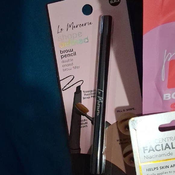 15 Peice MAKE UP AND BEAUTY.12JEWL BUNDLE.SEE PICS.PLZ...ASF!NWT Each Differant. - Picture 2 of 8